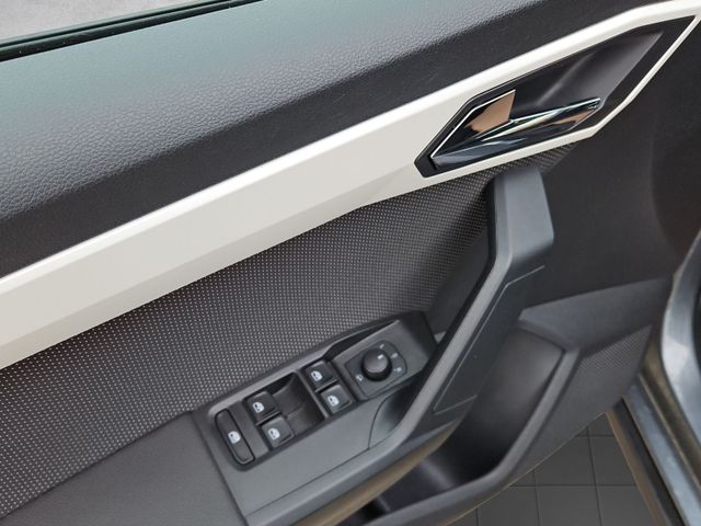 SEAT Arona Xcellence - Bild 12