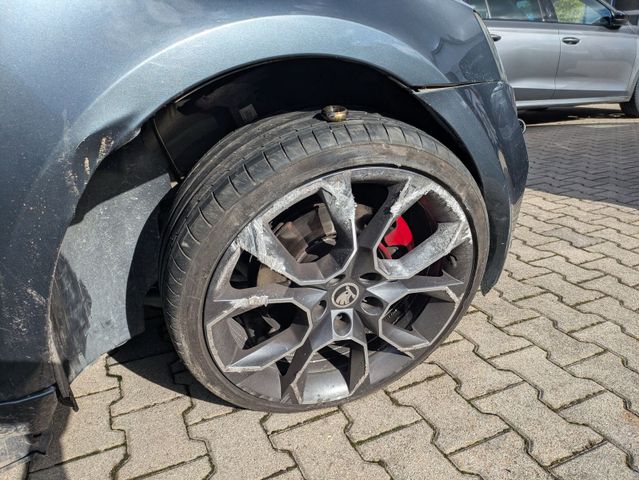 SKODA Octavia 2.0 TDI DPF RS Green tec - Bild 3